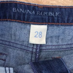 Banana Republic Skirts - Size 28 banana republic distressed denim skirt Banana Republic Skirts - Size 28 banana republic distressed denim skirt